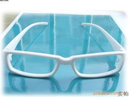 义乌刘玲日用百货商行 精选眼镜架产品一览